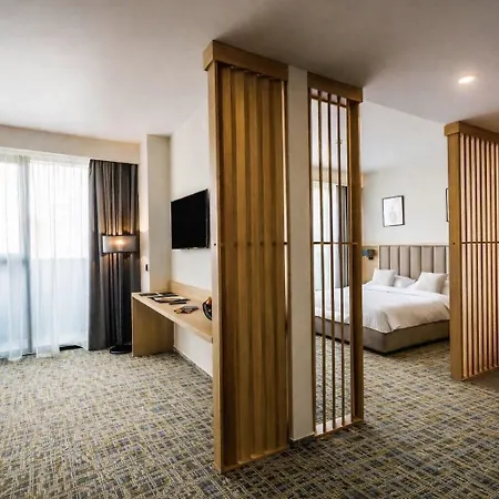 Hotel B1